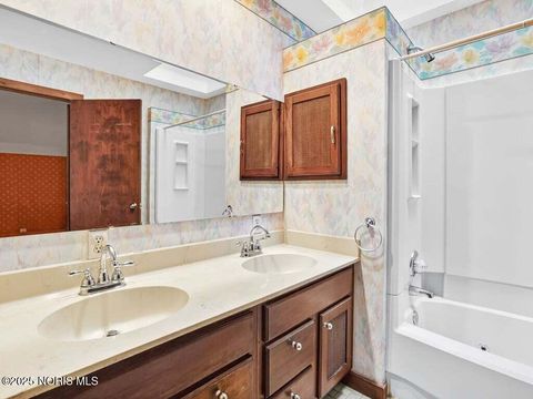 Tiny photo for 1180 Hidden Ridge Road, Toledo, OH 43615 (MLS # 10000697)