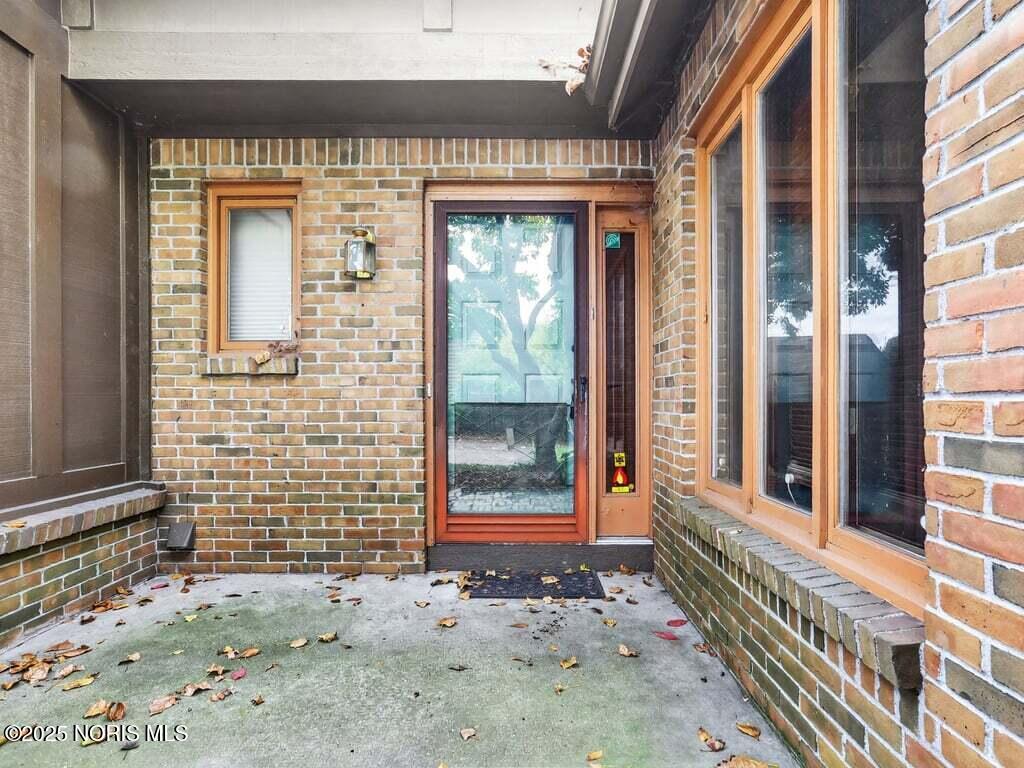 1180 Hidden Ridge Road