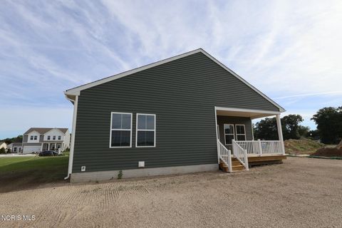Tiny photo for 7747 Hank Drive, Holland, OH 43528 (MLS # 10009588)