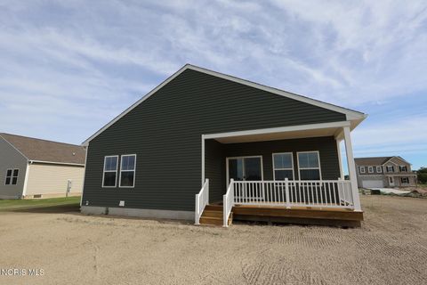 Tiny photo for 7747 Hank Drive, Holland, OH 43528 (MLS # 10009588)