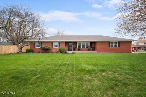 Photo of 390 Virginia Drive, Wauseon, OH 43567 (MLS # 10006485)