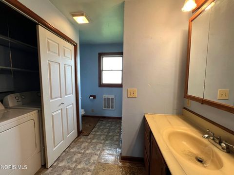 Tiny photo for 15090 County Road 304, Forest, OH 45843 (MLS # 10005427)