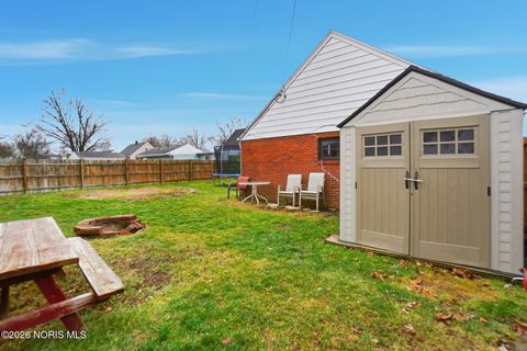 Tiny photo for 146 Clifton Avenue, Findlay, OH 45840 (MLS # 10002975)