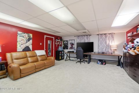 Tiny photo for 146 Clifton Avenue, Findlay, OH 45840 (MLS # 10002975)