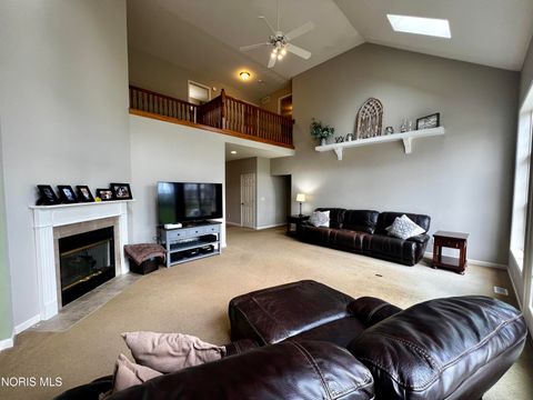 Tiny photo for 3120 Lexington Glen Boulevard, Monclova, OH 43542 (MLS # 10006438)