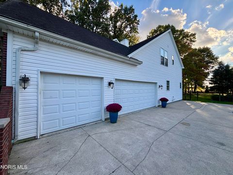 Tiny photo for 3120 Lexington Glen Boulevard, Monclova, OH 43542 (MLS # 10006438)