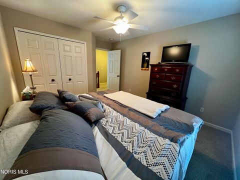 Tiny photo for 3120 Lexington Glen Boulevard, Monclova, OH 43542 (MLS # 10006438)