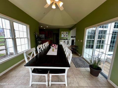 Tiny photo for 3120 Lexington Glen Boulevard, Monclova, OH 43542 (MLS # 10006438)