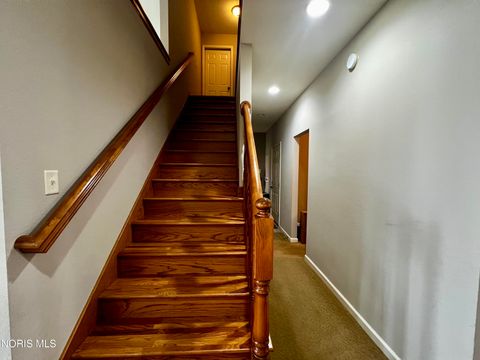 Tiny photo for 3120 Lexington Glen Boulevard, Monclova, OH 43542 (MLS # 10006438)