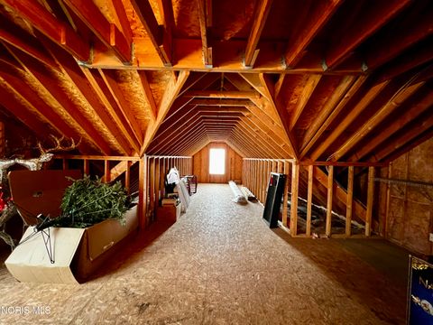 Tiny photo for 3120 Lexington Glen Boulevard, Monclova, OH 43542 (MLS # 10006438)