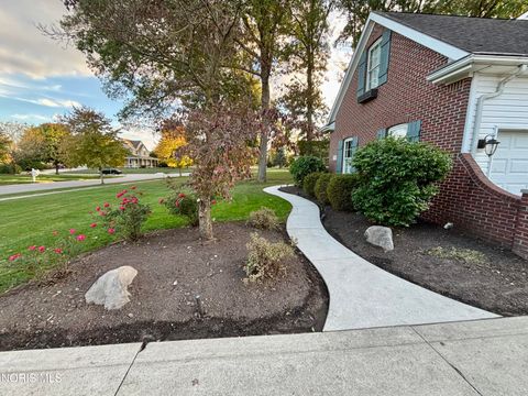 Tiny photo for 3120 Lexington Glen Boulevard, Monclova, OH 43542 (MLS # 10006438)