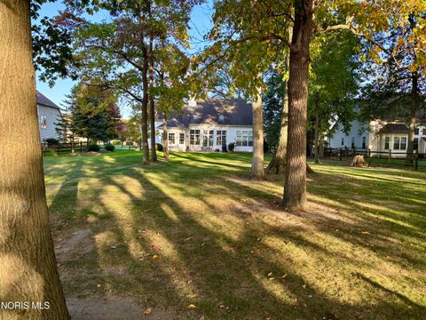 Tiny photo for 3120 Lexington Glen Boulevard, Monclova, OH 43542 (MLS # 10006438)