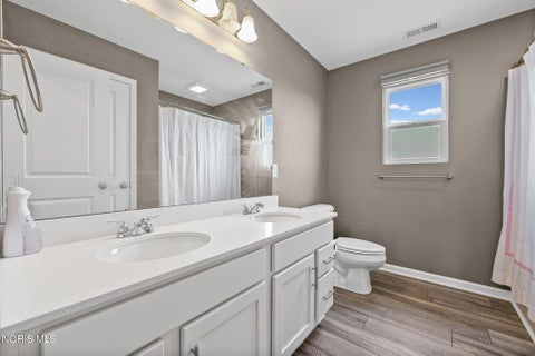 Tiny photo for 199 Valley Hall Drive, Perrysburg, OH 43551 (MLS # 10013406)