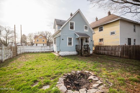 Tiny photo for 1110 Montrose Avenue, Toledo, OH 43607 (MLS # 10007838)