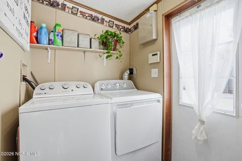 Tiny photo for 200 S Garrett Street, Nevada, OH 44849 (MLS # 10002737)