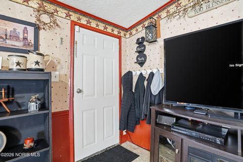 Tiny photo for 200 S Garrett Street, Nevada, OH 44849 (MLS # 10002737)