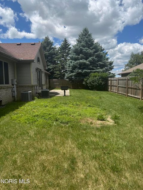 Tiny photo for 4213 Pearson Parkway, Oregon, OH 43616 (MLS # 10009776)