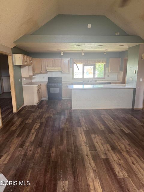 Tiny photo for 4213 Pearson Parkway, Oregon, OH 43616 (MLS # 10009776)