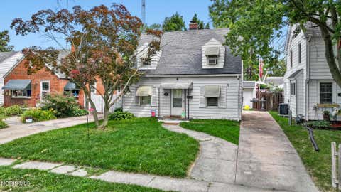 Photo of 434 California Boulevard, Toledo, OH 43612 (MLS # 10011242)