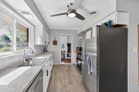 Tiny photo for 3211 Aldringham Road, Toledo, OH 43606 (MLS # 10007640)