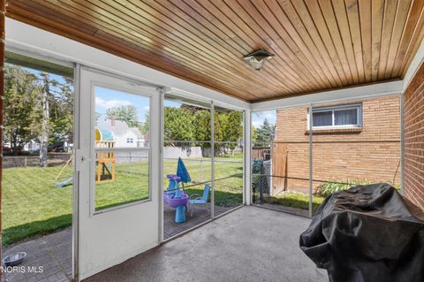 Tiny photo for 3211 Aldringham Road, Toledo, OH 43606 (MLS # 10007640)