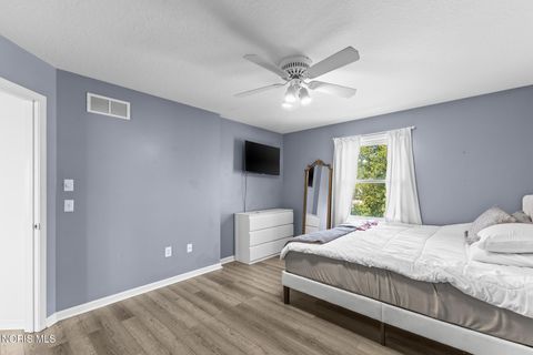 Tiny photo for 5923 Brown Lane, Sylvania, OH 43560 (MLS # 10009673)