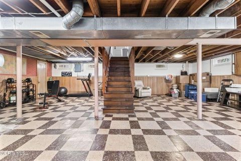 Tiny photo for 405 Eagle Point Road, Rossford, OH 43460 (MLS # 10013751)