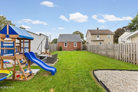 Tiny photo for 405 Eagle Point Road, Rossford, OH 43460 (MLS # 10013751)