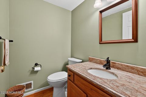 Tiny photo for 4414 Todd Drive, Sylvania, OH 43560 (MLS # 10002533)