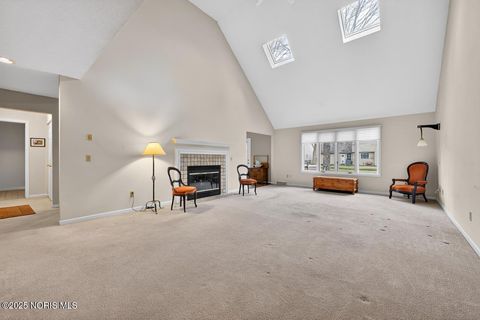 Tiny photo for 4414 Todd Drive, Sylvania, OH 43560 (MLS # 10002533)