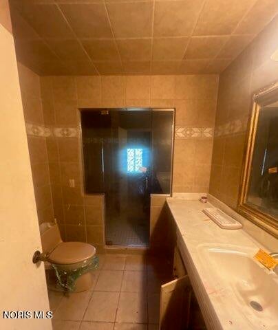 Tiny photo for 2401 Karendale Drive, Toledo, OH 43614 (MLS # 10013718)