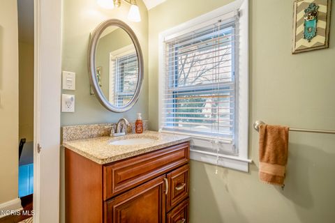 Tiny photo for 3509 Rushland Avenue, Toledo, OH 43606 (MLS # 10005415)