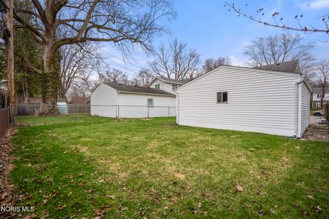 Tiny photo for 3509 Rushland Avenue, Toledo, OH 43606 (MLS # 10005415)