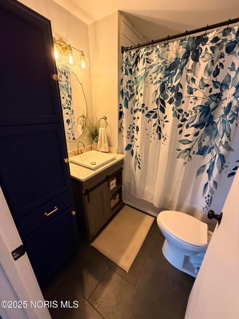 Tiny photo for 5331 Fleet Road, Toledo, OH 43615 (MLS # 10000157)