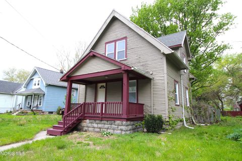 Tiny photo for 1146 Walbridge Avenue, Toledo, OH 43609 (MLS # 10007096)