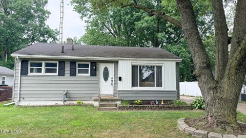 Photo of 3428 Coral Avenue, Toledo, OH 43623 (MLS # 10010777)