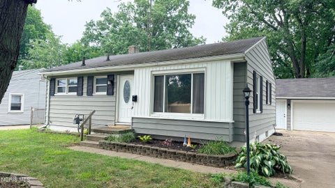 Tiny photo for 3428 Coral Avenue, Toledo, OH 43623 (MLS # 10010777)