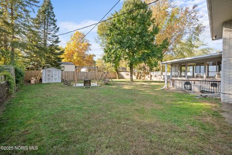 Tiny photo for 2515 Orchard Hills Boulevard, Toledo, OH 43615 (MLS # 10000614)