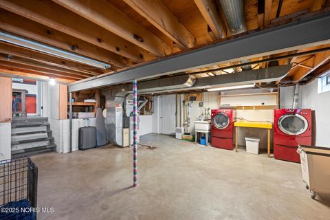 Tiny photo for 2515 Orchard Hills Boulevard, Toledo, OH 43615 (MLS # 10000614)