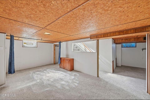 Tiny photo for 1141 Kirk Street, Maumee, OH 43537 (MLS # 10014299)