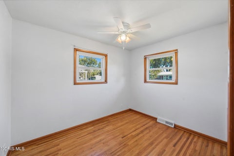 Tiny photo for 1141 Kirk Street, Maumee, OH 43537 (MLS # 10014299)