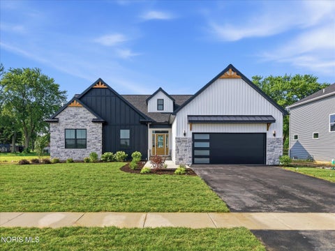 Photo of 5922 Kacy Lane, Oregon, OH 43616 (MLS # 10013867)