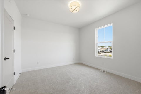 Tiny photo for 5922 Kacy Lane, Oregon, OH 43616 (MLS # 10013867)