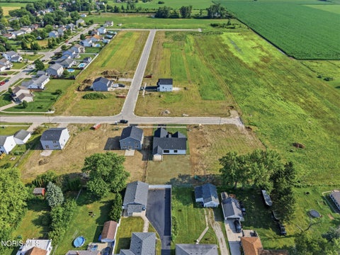 Tiny photo for 5922 Kacy Lane, Oregon, OH 43616 (MLS # 10013867)