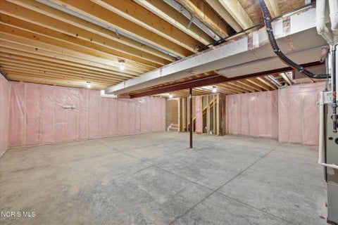 Tiny photo for 5922 Kacy Lane, Oregon, OH 43616 (MLS # 10013867)
