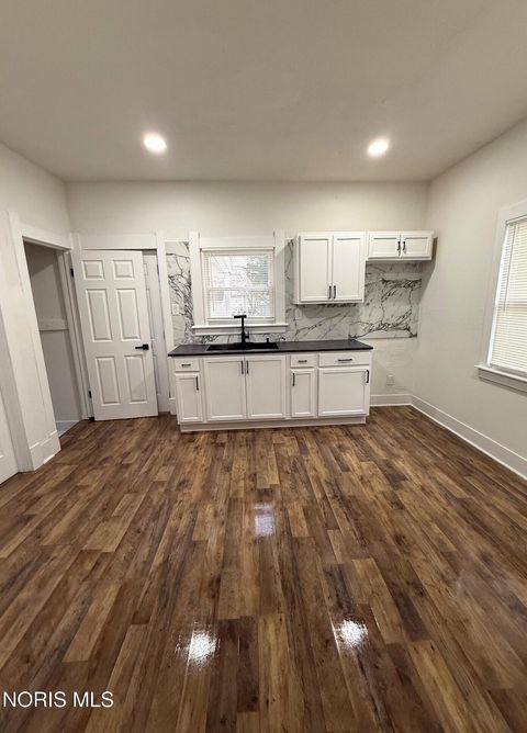 Tiny photo for 1016 Homer Avenue, Toledo, OH 43608 (MLS # 10005717)