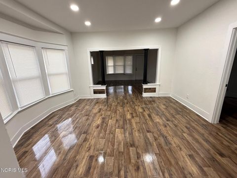 Tiny photo for 1016 Homer Avenue, Toledo, OH 43608 (MLS # 10005717)