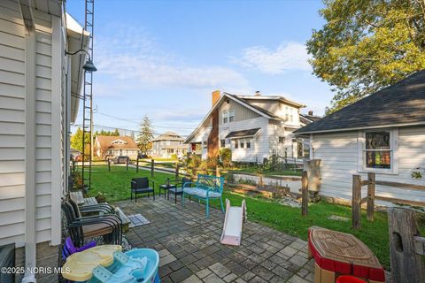 Tiny photo for 116 N Maple Street, Oak Harbor, OH 43449 (MLS # 10000440)