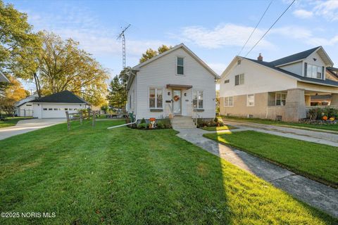 Tiny photo for 116 N Maple Street, Oak Harbor, OH 43449 (MLS # 10000440)