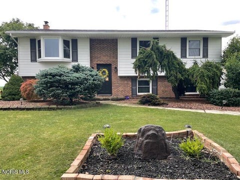 Tiny photo for 25410 N Fostoria Road, Genoa, OH 43430 (MLS # 10011876)